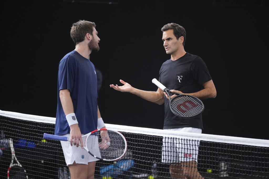 Federer et Nadal joueront ensemble en double vendredi à la Coupe Laver