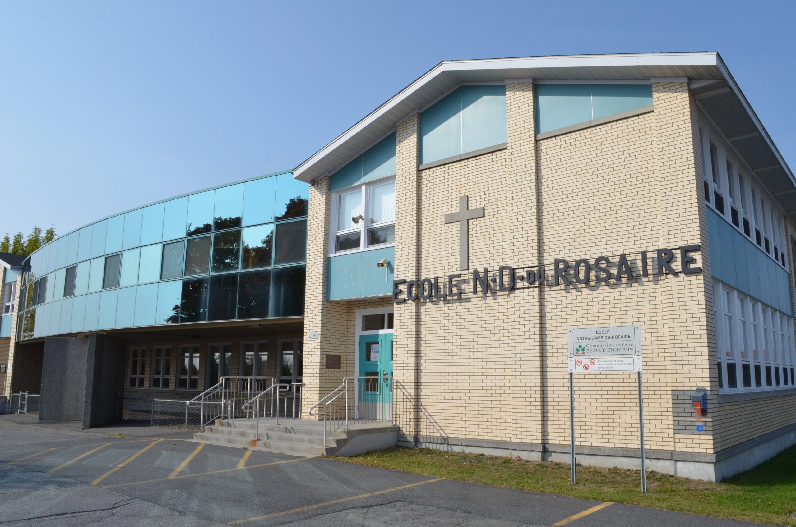 Deux cas de COVID19 à l’école NotreDameduRosaire L’Éclaireur