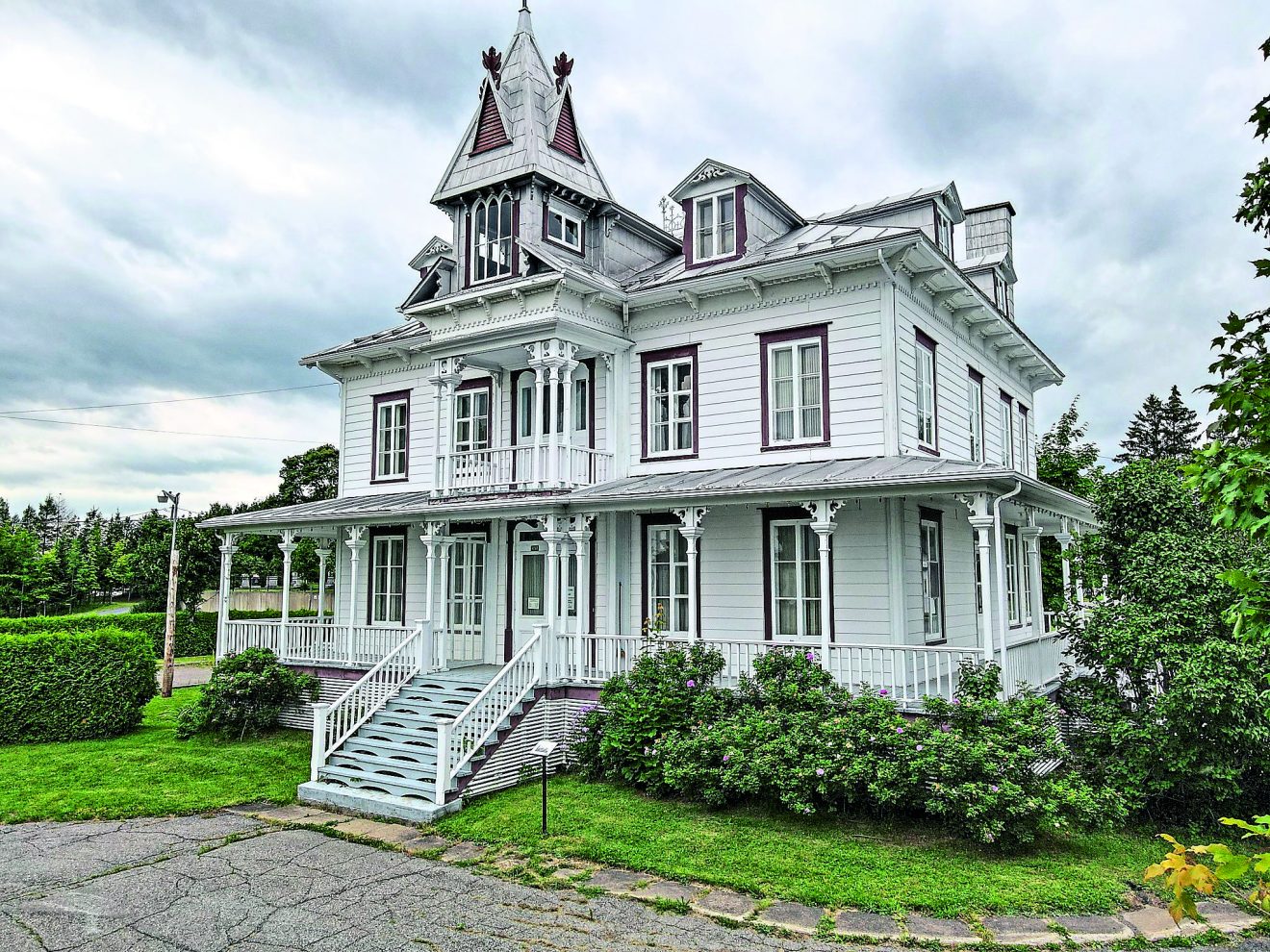 SaintHonorédeShenley perd son presbytère L’Éclaireur Progrès