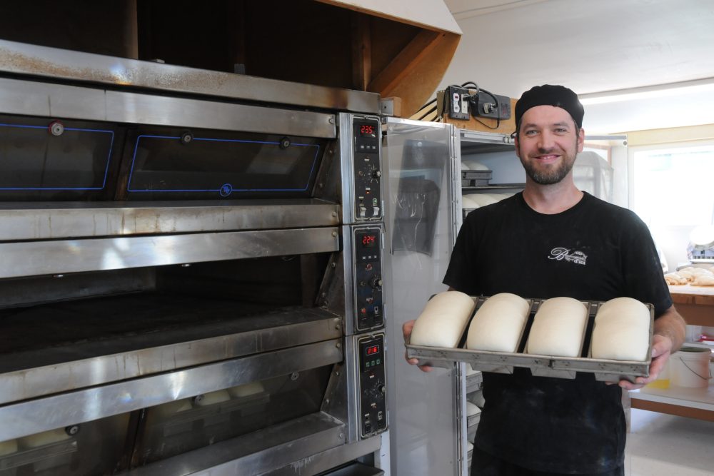Marc Rancourt L'art du boulanger artisanal de deuxième génération - L’Éclaireur Progrès